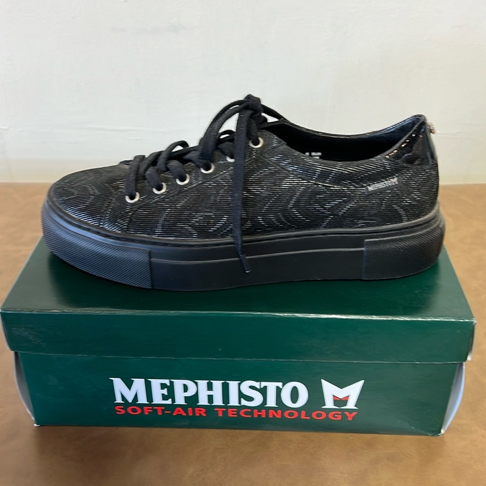 Mephisto Gyna sneaker in black print , thick bottom for ultimate comfort